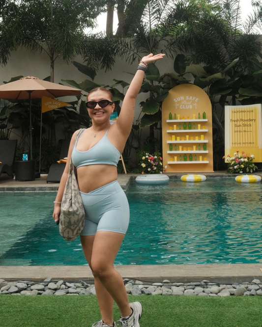 Wynona V-Shaped High Rise Shorts